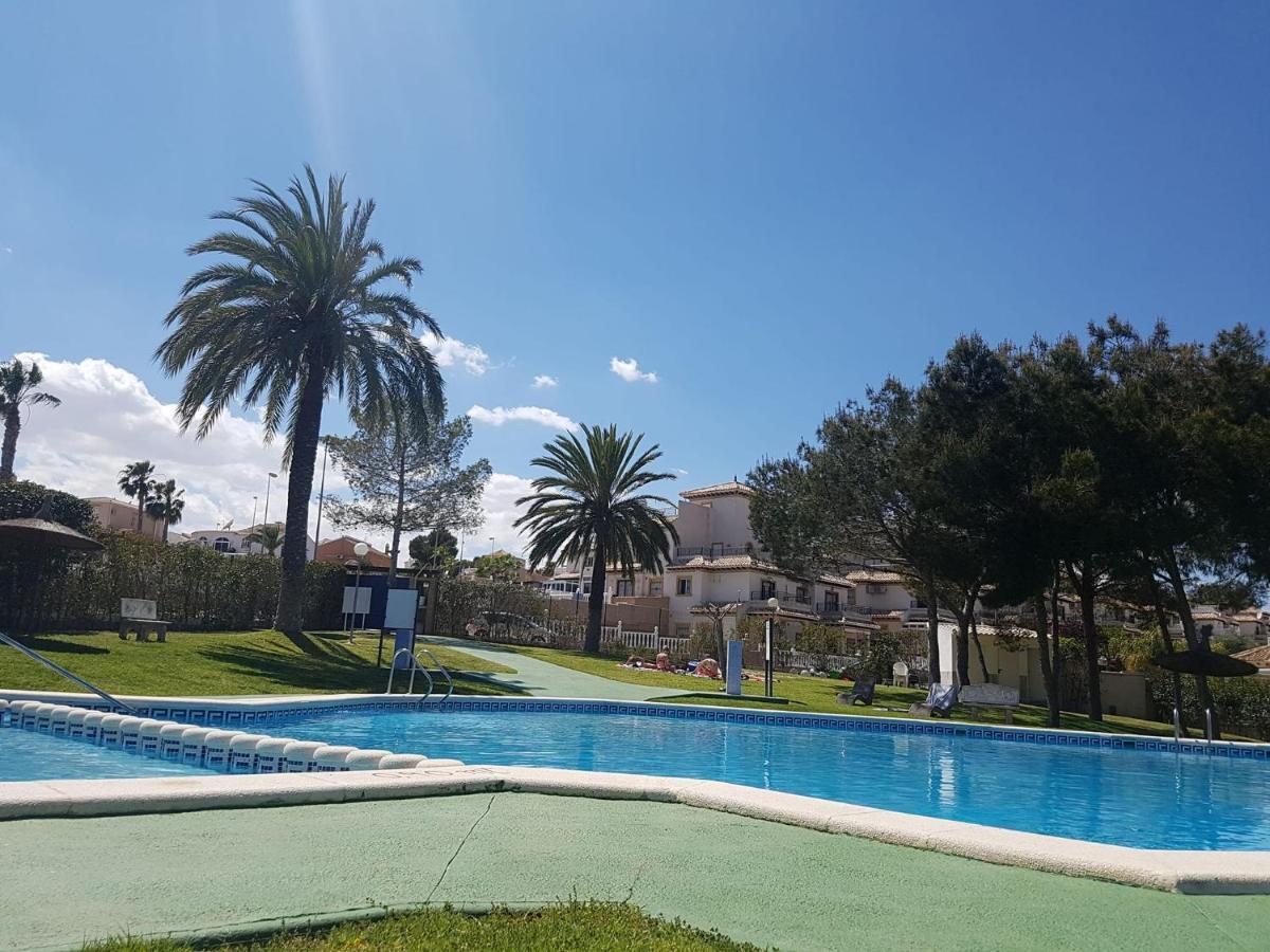 Casa Villamartin Blue Lagoon Dehesa de Campoamor  Экстерьер фото
